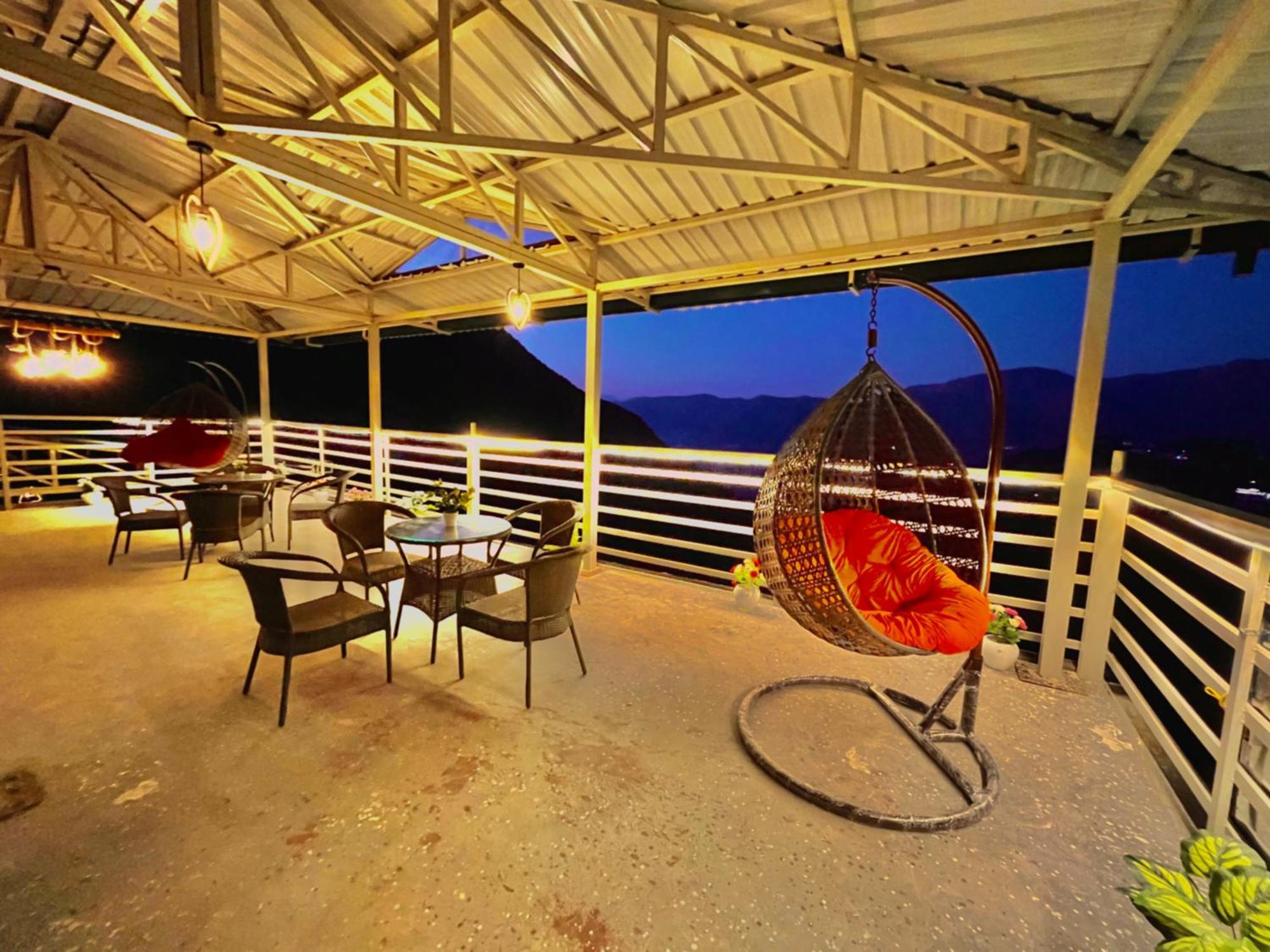 Sitara Hotel & Resort In The Lap Of Nature, Мусори Екстериор снимка