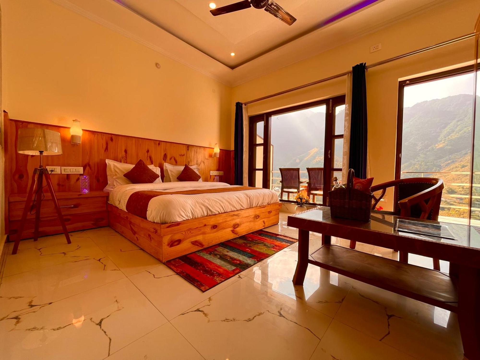 Sitara Hotel & Resort In The Lap Of Nature, Мусори Екстериор снимка
