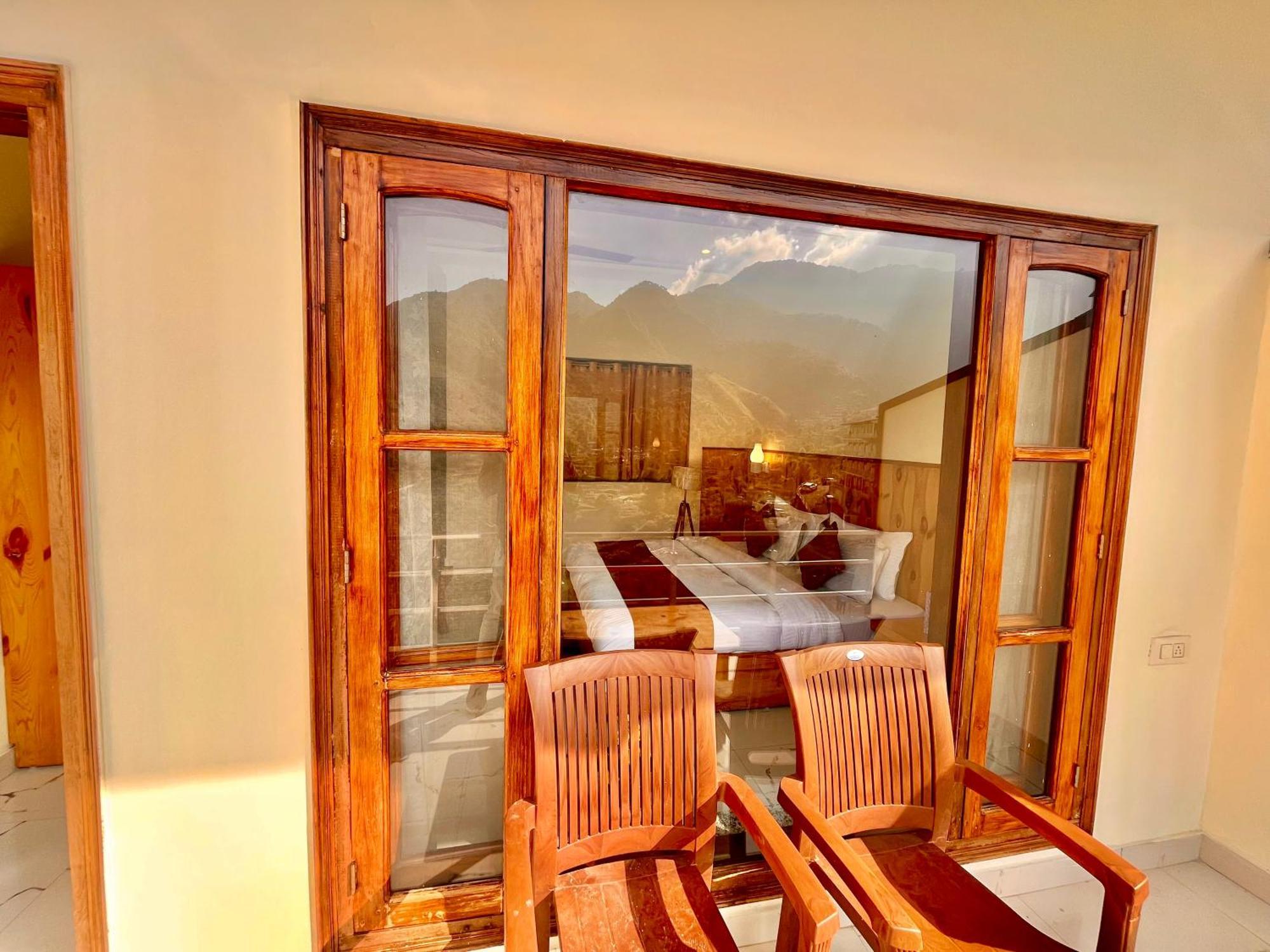 Sitara Hotel & Resort In The Lap Of Nature, Мусори Екстериор снимка