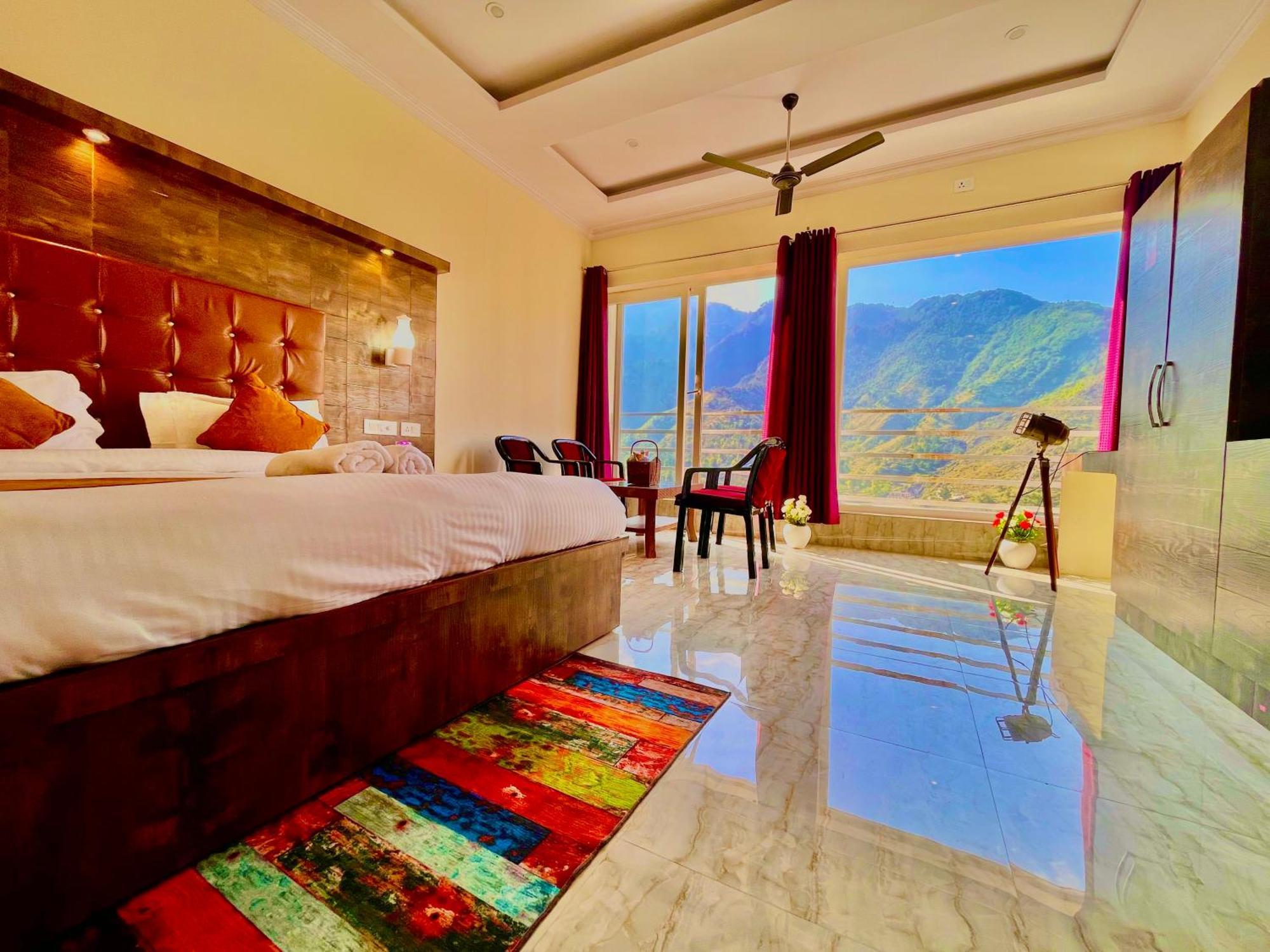 Sitara Hotel & Resort In The Lap Of Nature, Мусори Екстериор снимка