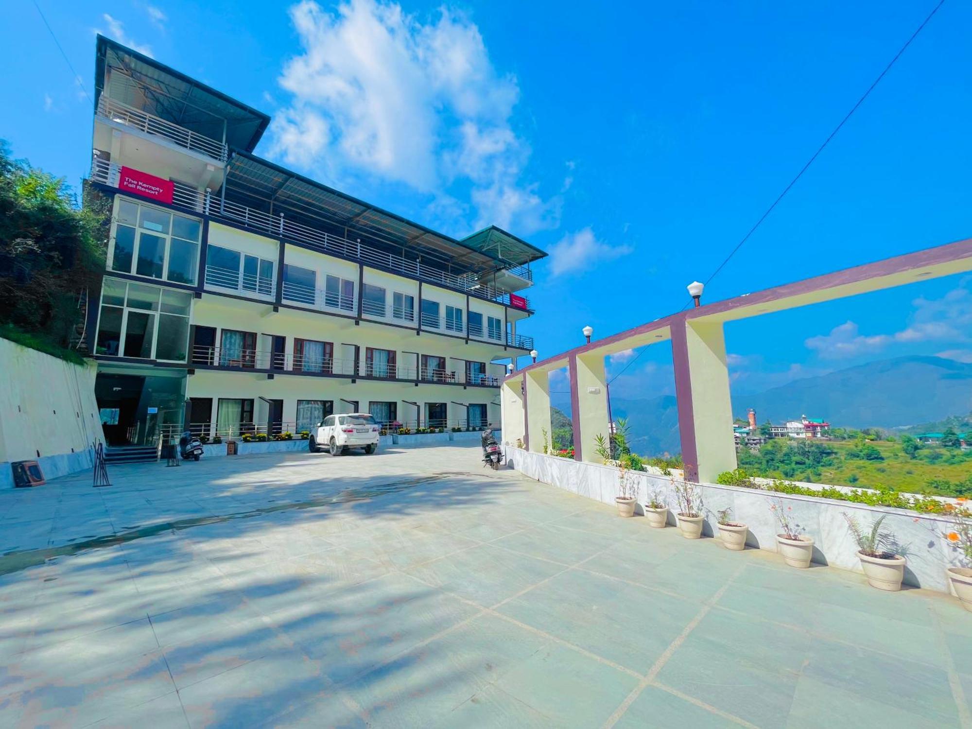 Sitara Hotel & Resort In The Lap Of Nature, Мусори Екстериор снимка